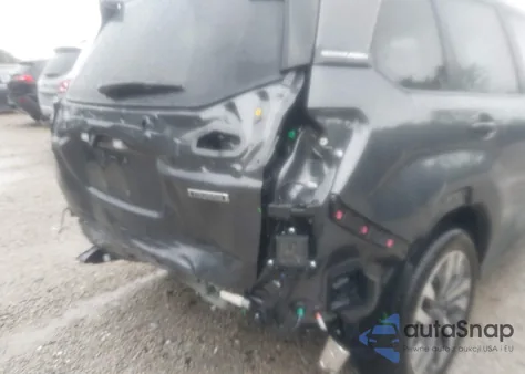 2025 Subaru Forester Touring z USA, uszkodzony, nr VIN JF2SLDTC6SH456913